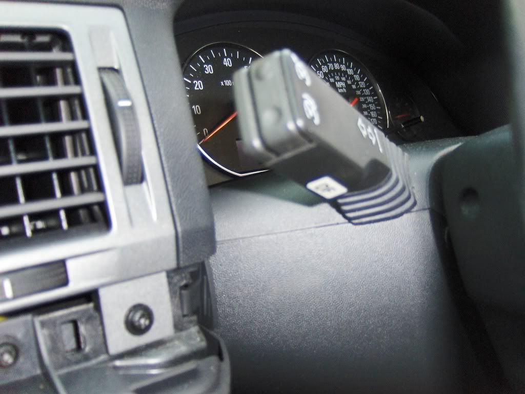 Central Dashboard Display Radio Cut Out Reset Problem 04 Vectra 1 8 Page 6