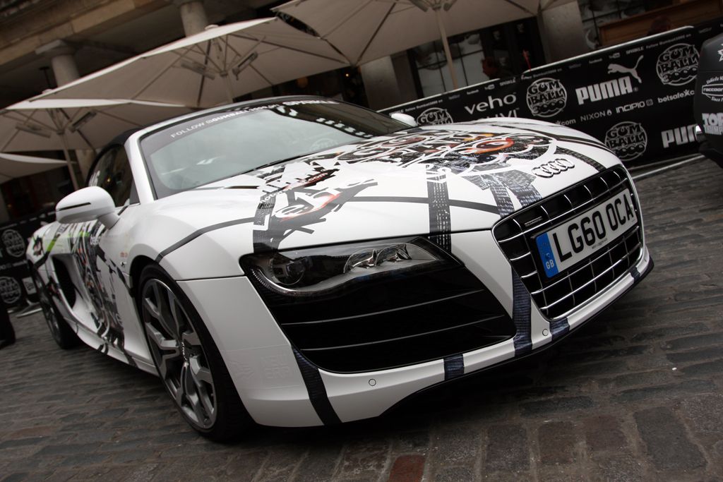 IMAGE: http://i925.photobucket.com/albums/ad92/NemesisNG/Gumball%203000%20Start%202011/IMG_1065.jpg