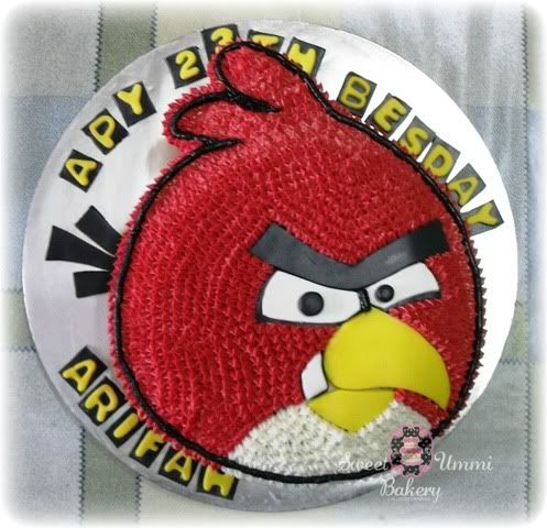 Angry Birds Cake on Sweet Ummi Bakery In Bukit Indah  Johor Bahru     3d Angry Bird Cake