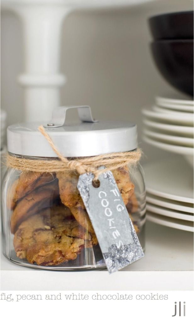 fig, white chocolate and pecan cookies