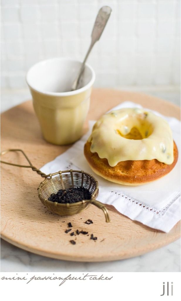 mini passionfruit cakes