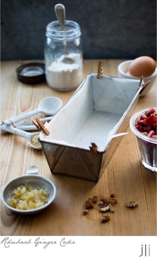 rhubarb ginger cake