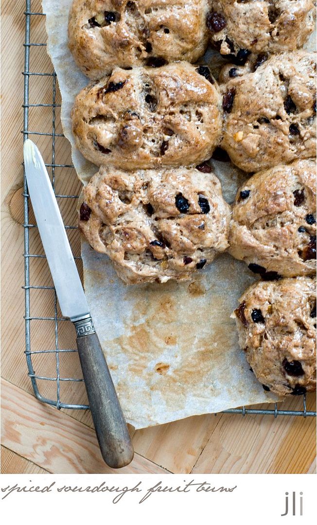 spiced sourdough fruit buns photo blog-2_zpse0f3cb8c.jpg