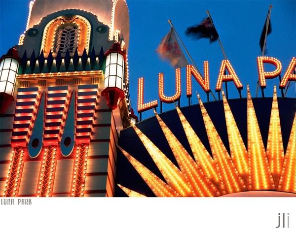 jillian leiboff imaging,sydney,luna park,film,travel photographer