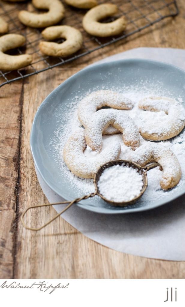 walnut kipferl