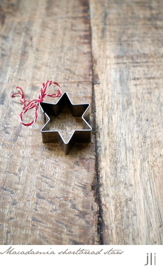 macadamia shortbread stars
